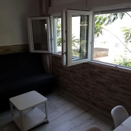 Apartamento Designer 1 Bedroom White Tree 2 Minutes To The In The Center, Puerto De La Cruz, Tenerife